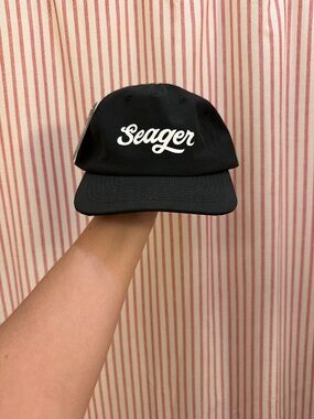 Seager- uphill tech strapback
